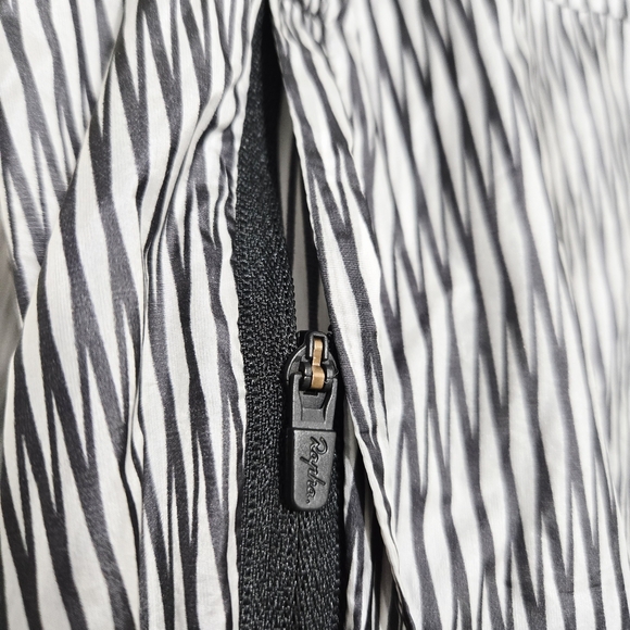 Rapha Pack Jacket Windbreaker Cycling Black White Pink Lightweight Men’s Size L - Picture 4 of 12